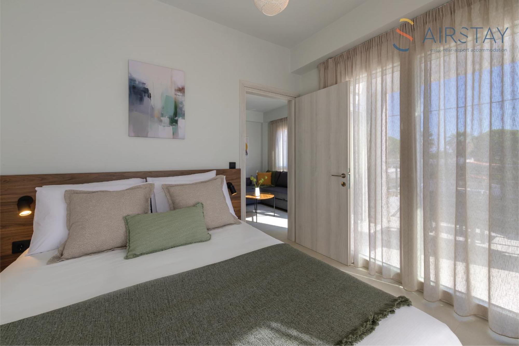 Komos Villas Airport By Airstay Artemida  Eksteriør billede